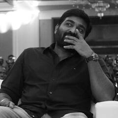 Vijay Sethupathi Net Worth: करोड़ों का घर, लग्जरी गाड़ियां...रियल में ऐसी है Jawan के विलेन विजय सेतुपति की लाइफ