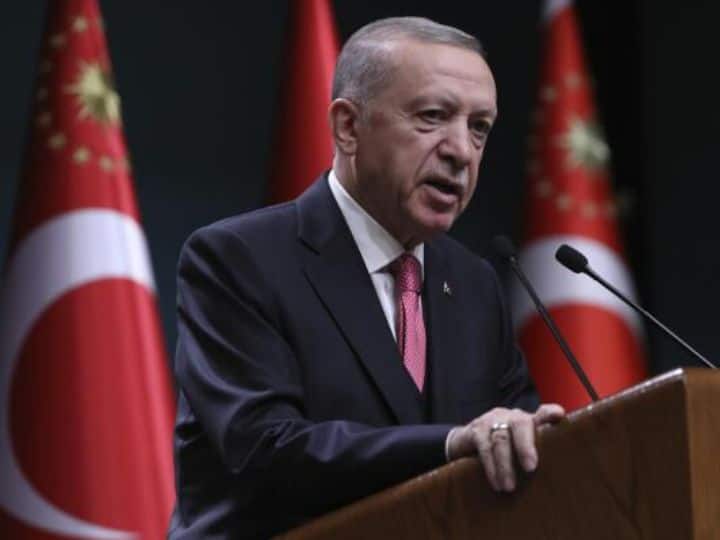 Israel Hamas War Turkey President Recep Tayyip Erdogan Called Israel As A terror State Israel-Hamas War: तुर्किए के राष्ट्रपति एर्दोगन ने इजरायल को बताया 'आंतकी' देश, नेतन्याहू बोले- हमें न पढ़ाएं नैतिकता का पाठ