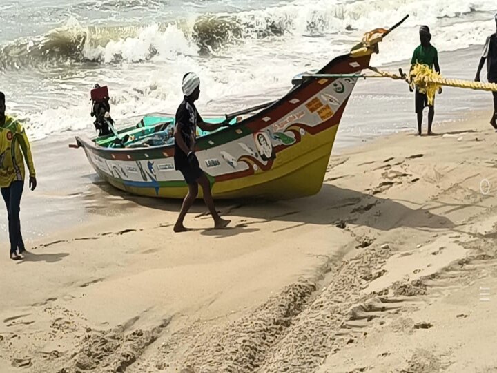 Fishermen: மீனவர்களுக்கான ஹேப்பி நியூஸ்..விரைவில் வருகிறது செயற்கை உறைவிடங்கள்...!