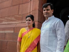 सांसद नवनीत राणा के पति पर हमले की कोशिश, विधायक ने ठाकरे गुट पर लगाया आरोप, हिरासत में आरोपी