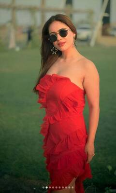 Neha Malik: ਦੁਬਈ 'ਚ ਰੇਗਿਸਤਾਨ ਸਫਾਰੀ ਦਾ ਮਜ਼ਾ ਲੈਂਦੀ ਨਜ਼ਰ ਆਈ ਨੇਹਾ ਮਲਿਕ, ਰੈੱਡ ਡਰੈੱਸ 'ਚ ਤਸਵੀਰਾਂ ਸ਼ੇਅਰ ਕਰ ਇੰਟਰਨੈੱਟ 'ਤੇ ਮਚਾਈ ਤਬਾਹੀ