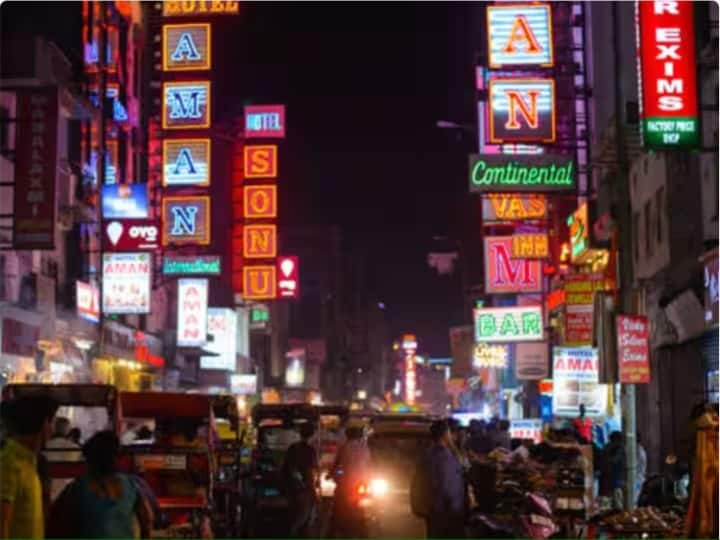 Delhi News: दिल्ली के इस इलाके में होटल और गेस्ट हाउस पर मंडराया सील होने का खतरा, जानें क्या है वजह? delhi Paharganj hotels and guest houses may be closed for boring and extracting groundwater Delhi News: दिल्ली के इस इलाके में होटल और गेस्ट हाउस पर मंडराया सील होने का खतरा, जानें क्या है वजह?