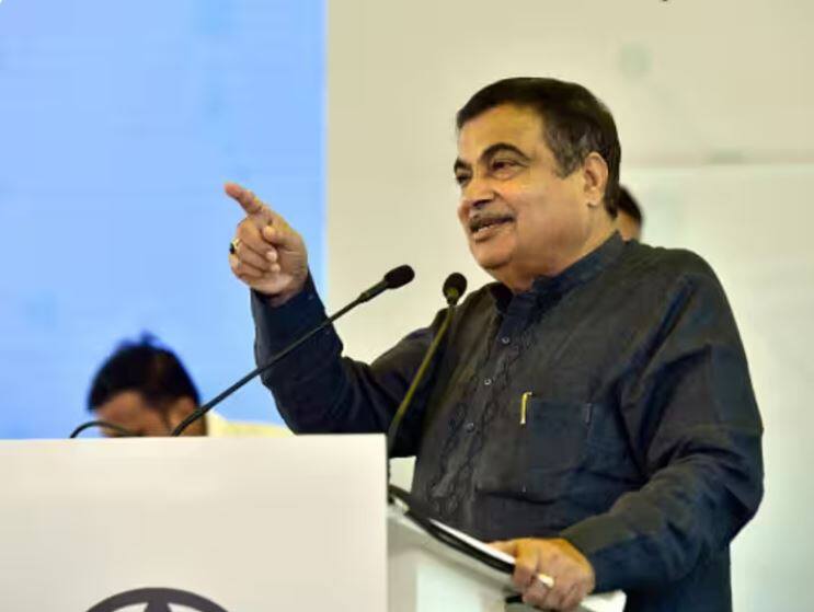 additional gst may apply on diesel engine vehicle in india says nitin gadkari Additional Tax on Diesel Vehicle: ਡੀਜ਼ਲ ਵਾਹਨਾਂ 'ਤੇ ਵਾਧੂ ਟੈਕਸ ਲਗਾਉਣ 'ਤੇ ਗਡਕਰੀ ਨੇ ਕਿਹਾ, 'ਸਰਕਾਰ ਸਾਹਮਣੇ ਫਿਲਹਾਲ ਅਜਿਹਾ ਕੋਈ ਪ੍ਰਸਤਾਵ ਨਹੀਂ'