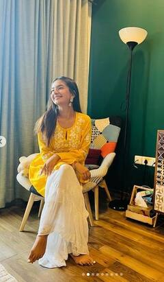 Anushka Sen: ਸੂਟ-ਸਲਵਾਰ 'ਚ ਨਜ਼ਰ ਆਈ ਅਨੁਸ਼ਕਾ ਸੇਨ, ਪਿਆਰੀ ਮੁਸਕਰਾਹਟ ਨੇ ਜਿੱਤਿਆ ਪ੍ਰਸ਼ੰਸਕਾਂ ਦਾ ਦਿਲ