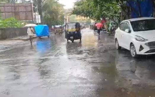 प्रशांत महासागरात निर्माण होणाऱ्या एल निनोमुळे भारतातील हवामानावर परिणाम होत आहे. सध्या भारतातील अनेक भागांत पावसाने दडी मारली आहे.