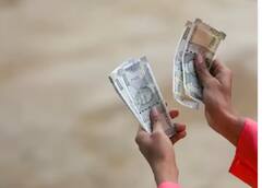 PPF Withdrawal Rules: મેચ્યોરિટી ન થઈ હોય તો પણ પીપીએફ એકાઉન્ટમાંથી ઉપાડી શકાય છે પૈસા, જાણો પ્રોસેસ