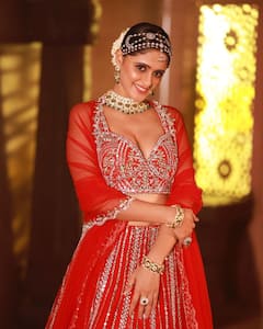 'Ghum Hai Kisike Pyaar Mein' Actor Ayesha Singh Exudes Bridal Vibes In A Red Lehenga