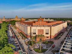 New Parliament: नए संसद भवन में जाते ही बदल जाएगी वहां के कर्मचारियों की ड्रेस, तस्वीरों में देखिए क्या पहनेंगे?