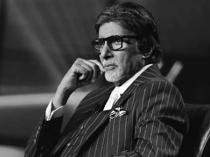 Amitabh Bachchan Kissa: एक्टर अमिताभ बच्चन ने अपनी लाइफ में काफी ज्यादा शोहरत बटोरी है. लेकिन क्या आप जानते हैं कि उनकी जिंदगी में एक दौर ऐसा आया था जब मीडिया ने उन्हें 15 साल के लिए बैन कर दिया था.