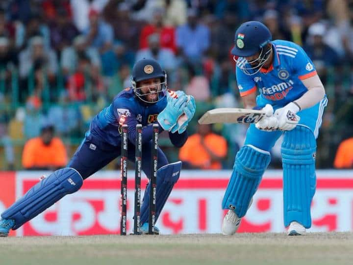 IND vs SL Asia Cup 2023 First Time in ODI Asia Cup History Team India Lost All 10 Wickets to Spinners India vs Sri Lanka: ஒருநாள் போட்டி வரலாற்றில் இதுவே முதல் முறை! சுழற்பந்து வீச்சில்10 விக்கெட்டுகளையும் இழந்து ஷாக் கொடுத்த இந்தியா