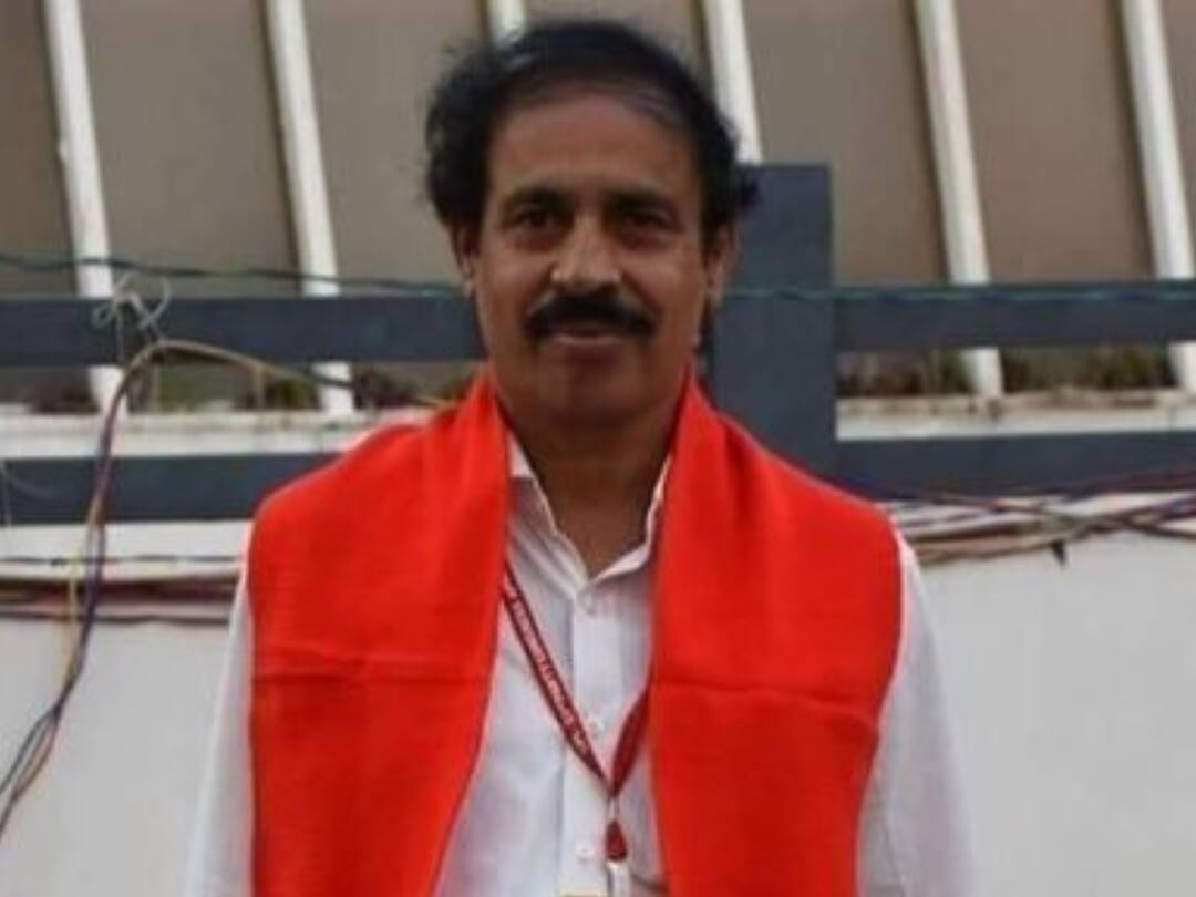 చంద్రబాబు మంచితనమే కాపాడుతుంది, లోకేష్ కు రామక్రిష్ణ పరామర్శ- నేడు అఖిలపక్షం రౌండ్ టేబుల్ సమావేశం secretary of CPI ramakrishna meets nara lokesh says we are with you చంద్రబాబు మంచితనమే కాపాడుతుంది, లోకేష్ కు రామక్రిష్ణ పరామర్శ- నేడు అఖిలపక్షం రౌండ్ టేబుల్ సమావేశం