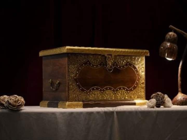 Following the successful completion of the G20 Summit, the Government of India presented special hampers foreign leaders and delegates. One of the hampers was a hand-crafted box made of sheesham (Rosewood) with brass plates. (Image Source: ANI)