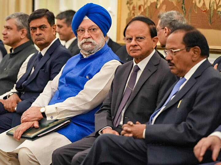 भारत सऊदी अरब का दूसरा सबसे बड़ा व्यापारिक भागीदार है जबकि सऊदी अरब भारत का चौथा सबसे बड़ा व्यापारिक भागीदार है. दोनों देशों के बीच ऊर्जा के क्षेत्र में भी मजबूत साझेदारी है.
