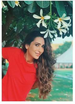 Karisma Kapoor Kissa: जब करिश्मा को घर में अकेला देख बेडरूम में घुस गया अनजान शख्स, फिर एक्ट्रेस के साथ की ये हरकत