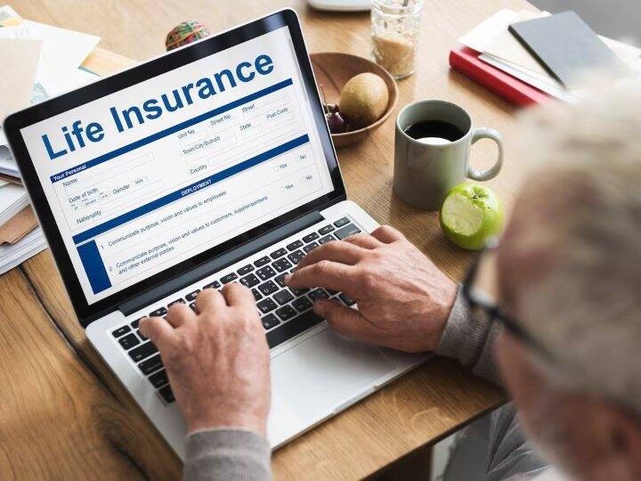 Insurance Rules: વીમા ક્ષેત્ર સંબંધિત નિયમોમાં ફેરફાર થવા જઈ રહ્યો છે. નવા નિયમો 1 એપ્રિલ, 2024થી અમલમાં આવશે.