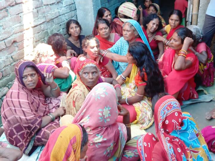 Bihar Samastipur Bodies of 4 laborers Reached their Village Who died in Maharashtra Thane Lift Accident ann Samastipur News: तीसरे दिन शाम तक नहीं जले चूल्हे, ठाणे लिफ्ट हादसे में मरे बिहार के 4 मजदूरों का शव पहुंचा गांव