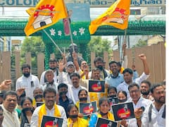 చంద్రబాబుకు మద్దతుగా కేపీహెచ్ బీలో ఆందోళన, వి వాంట్ జస్టిస్ అంటూ ప్లకార్డులు