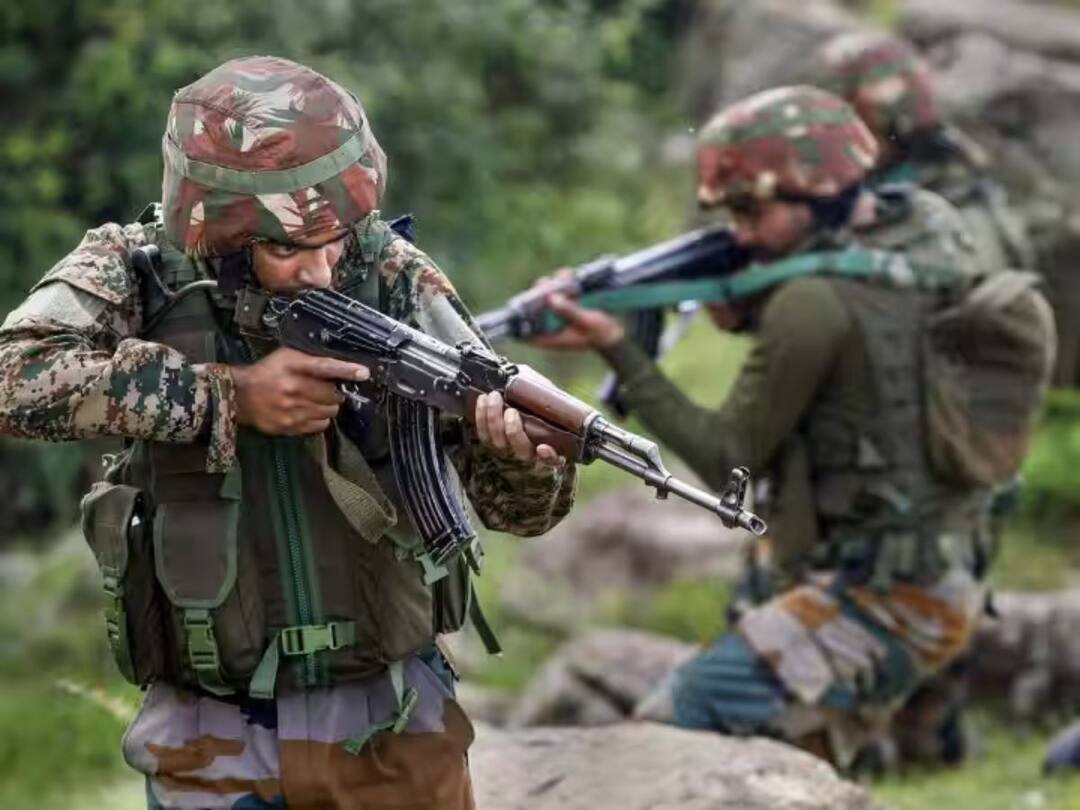 Senior Army Officers, Cop Killed In Gunfight During Counter-Terrorism Op In J&K Jammu & Kashmir: జమ్మూ కశ్మీర్‌లో ఉగ్రవాదుల కాల్పుల్లో ముగ్గురు ఆర్మీ అధికారుల వీరమరణం