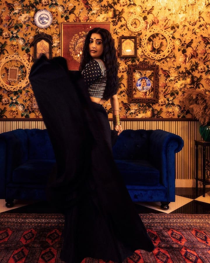 தற்போது தமிழில் த டெஸ்ட் படம் மூலம் மீண்டும் ரீ என்ட்ரி தர உள்ளார்.