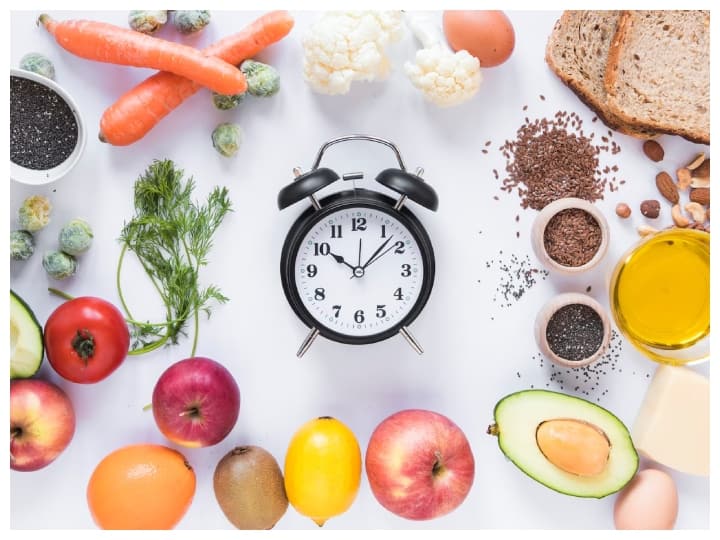 Following intermittent fasting for weight loss | इंटरमिटेंट फास्टिंग करने  का क्या है सही तरीका, जानें इससे कैसे वजन होता है कम