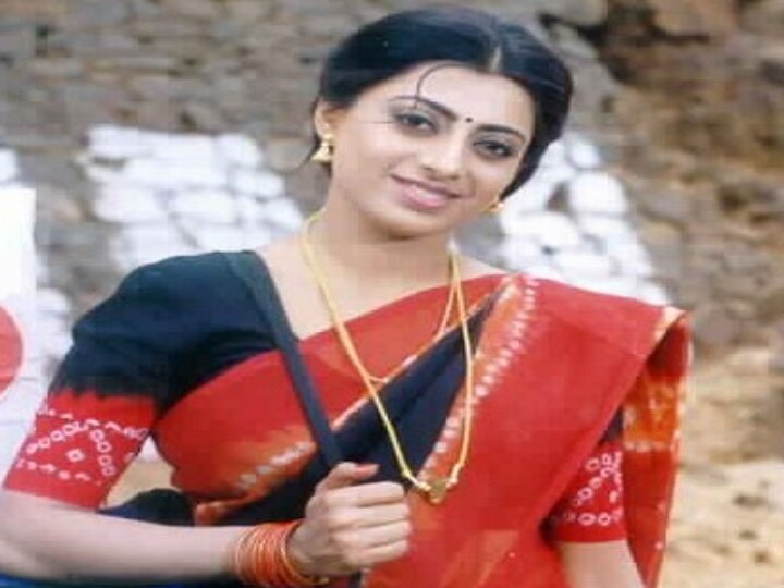 Priya raman: ரஜினிக்காக பாரதிராஜா தாரைவார்த்த ஹீரோயின்... ஒரே படத்தில் காணாமல் போன பிரியா ராமன்...  