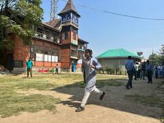 Article 370 हटने के बाद फिर खुला दशकों से बंद पड़ा आर्य समाज स्कूल, पुरानी बिल्डिंग में ही पढ़ाई करेंगे छात्र