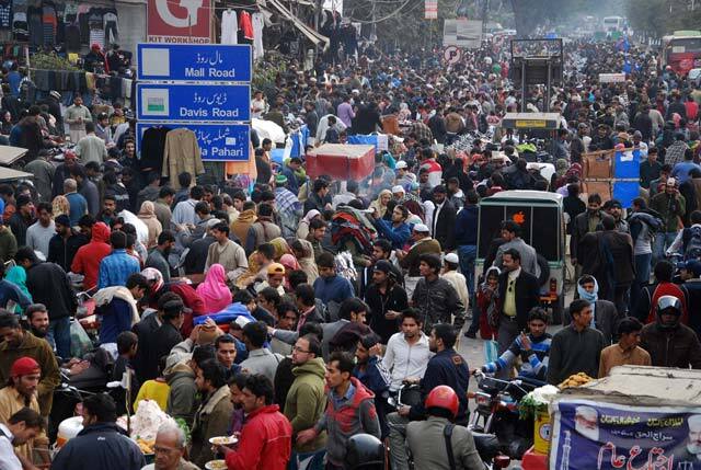 பாகிஸ்தான் - 48 கோடிக்கும் மேல்