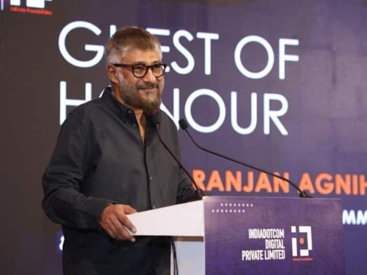 vivek Agnihotri slams on did not have the vaccine war name in list of movie releases this month says as if we do not even exist Vivek Agnihotri का एक बार फिर फूटा गुस्सा, बोले- 'फिल्म के साथ ऐसा व्यवहार हो रहा है जैसा उसका कोई अस्तित्व...'