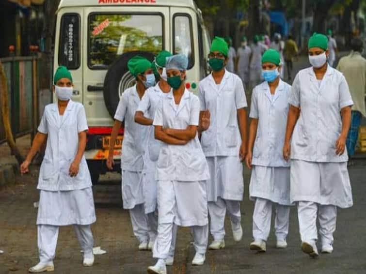 Puducherry government order nurse cant take more than 4 days leave 4 நாட்களுக்கு மேல் விடுப்பு எடுக்கத் தடை.. நர்ஸ்களுக்கு கட்டுப்பாடு விதித்த புதுச்சேரி அரசு..!