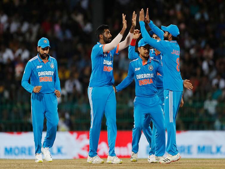 It's Good To Have Four Fit Fast Bowlers Going Into World Cup: Paras Mhambrey It's Good To Have Four Fit Fast Bowlers Going Into World Cup: Paras Mhambrey