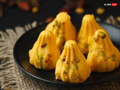 Ganesh Chaturthi 2023 Bhog: गणेश चतुर्थी से 10 दिन तक बप्पा को लगाएं ये भोग, गणपति हर लेंगे सारे कष्ट