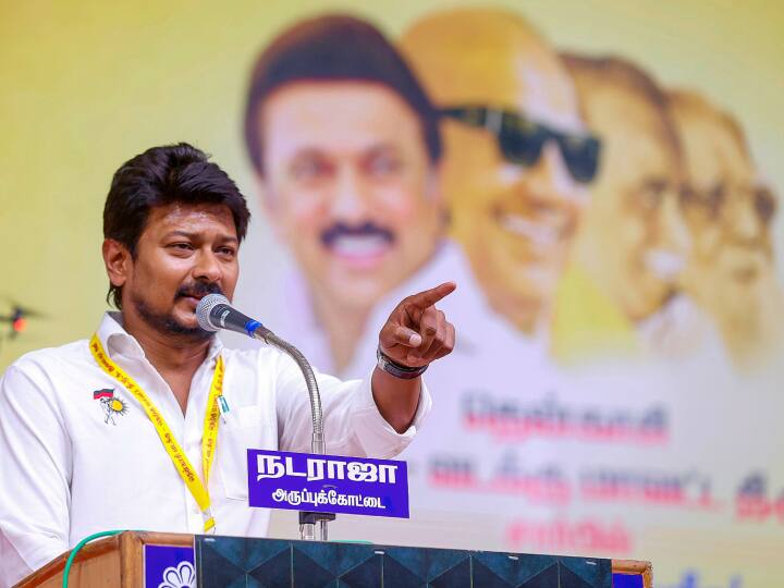 Udhayanidhi Stalin remarks On Hindi says only language of 4 5 states reject amit shah comment Udhayanidhi Hindi Remarks: सनातन के बाद अब हिंदी को लेकर अमित शाह पर बरसे उदयनिधि स्टालिन, क्या कुछ बोले?