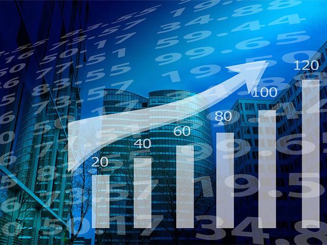 Stock Market Today: ఒడుదొడుకులు ఎదురైనా.. గరిష్ఠాల్లోనే సెన్సెక్స్‌, నిఫ్టీ క్లోజింగ్‌!