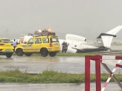 రన్ వే నుంచి జారిపోయిన ప్రైవేట్ జెట్, చెలరేగిన మంటలు