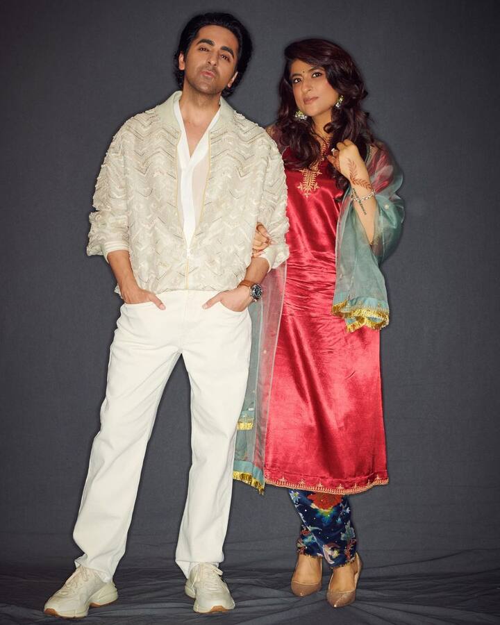 આયુષ્માન ખુરાનાનો જન્મ ચંડીગઢમાં થયો હતો. તેમનું બાળપણનું નામ નિશાંત ખુરાના હતું પરંતુ 3 વર્ષની ઉંમરે તેમનું નામ બદલીને આયુષ્માન ખુરાના રાખવામાં આવ્યું હતું. તેણે અંગ્રેજીમાં માસ્ટર ડિગ્રી લીધી અને માસ કોમ્યુનિકેશનનો પણ અભ્યાસ કર્યો હતો.