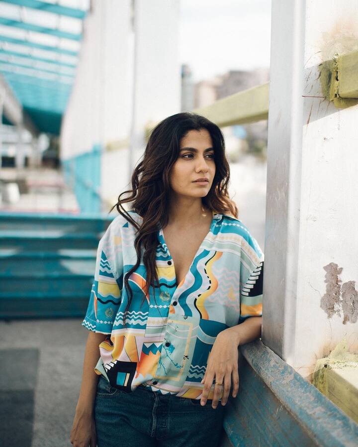 బాలీవుడ్ భామ శ్రేయ ధన్వంతరి తన ఫొటోలు ఇన్‌స్టాగ్రామ్‌లో షేర్ చేశారు.