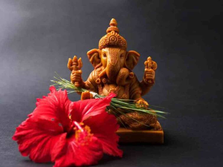 Ganesh Chaturthi 2023: What kind of Ganesha to buy for vinayaka pooja, know in telugu Ganesh Chaturthi 2023:  వినాయక చవితికి ఇలాంటి బొమ్మను తెచ్చుకోండి!