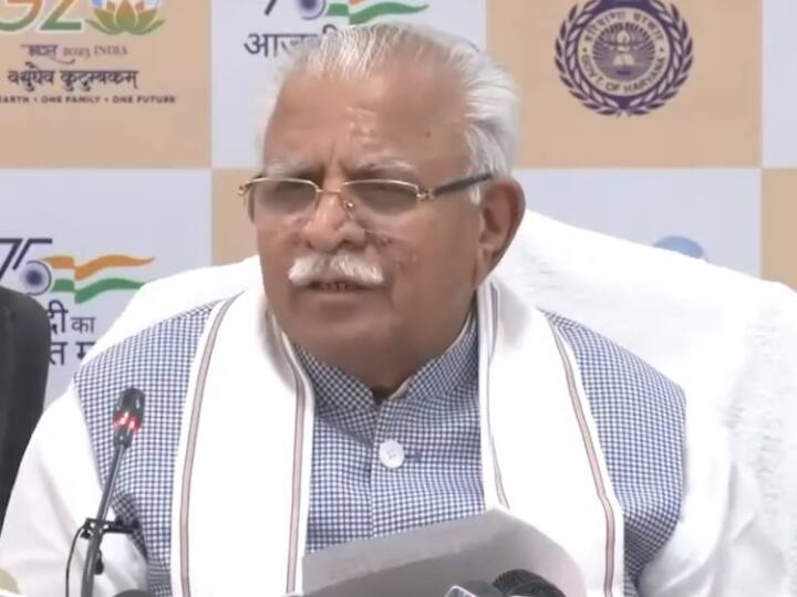 Haryana CM Manohar Lal Khattar launched New E-Bhoomi Portal for purchasing land for government projects Haryana e-Bhoomi Portal: सरकार को अपनी जमीन बेचना हुआ आसान, CM मनोहर लाल ने लॉन्च किया नया e-Bhoomi पोर्टल