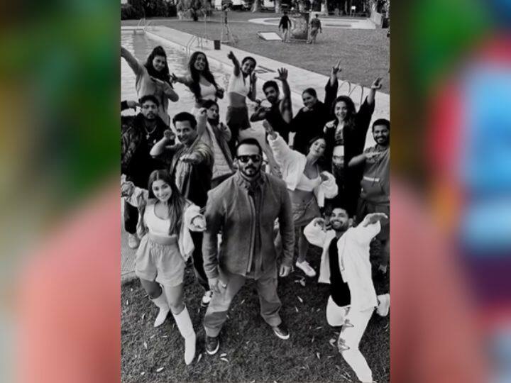 रोहित शेट्टी द्वारा होस्ट किए जाने वाले शो खतरों के खिलाड़ी की हमेशा से ही जबरदस्त फैन फॉलोइंग रही है. ये सीजन भी हिट है. हालांकि, इस बार शो में एक अलग फैक्टर है.