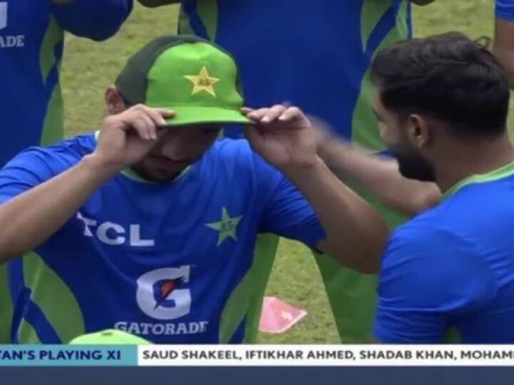 Zaman Khan receives his ODI cap from Haris Rauf PAK vs SL Asia Cup 2023 Sports News PAK vs SL: पाकिस्तान के लिए डेब्यू मैच खेलेंगे जमान खान, पढ़ें अब तक कैसा रहा रिकॉर्ड