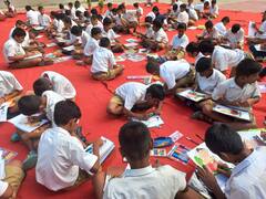 Pune News : शेकडो विद्यार्थ्यांनी चित्रकलेतून साकारले 'बाप्पा'