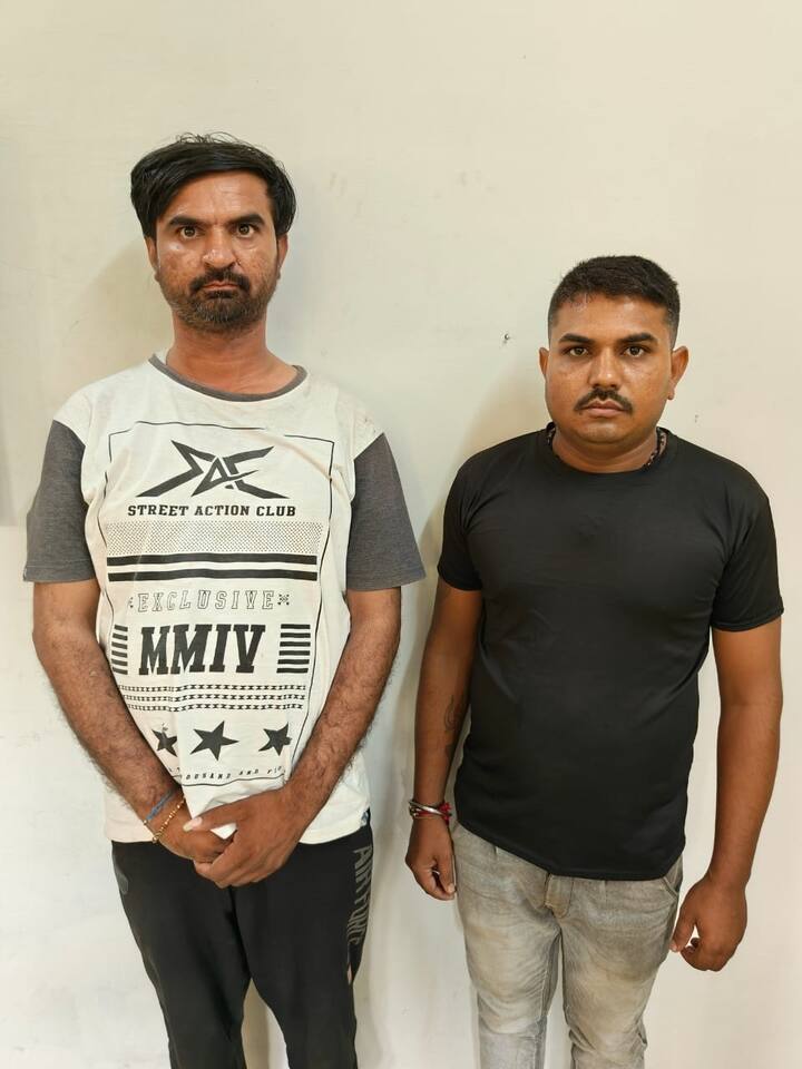 આ દરોડામાં બે શખ્સોની અટકાયત કરવામાં આવી છે.