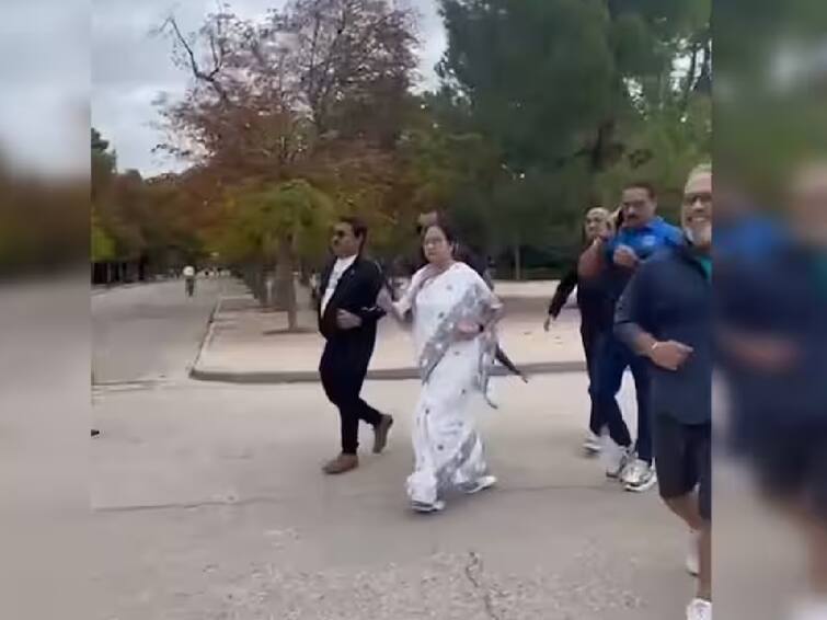 Watch Video In Saree And Chappal, Bengal CM Mamata Goes For Jogging In Spain Watch Video: ‘ஃபிட்னஸ் இன்ஸ்பிரேஷன்’ - ஸ்பெயின் பூங்காவில் ஜாகிங் செல்லும் மம்தா பானர்ஜி - வைரல் வீடியோ!