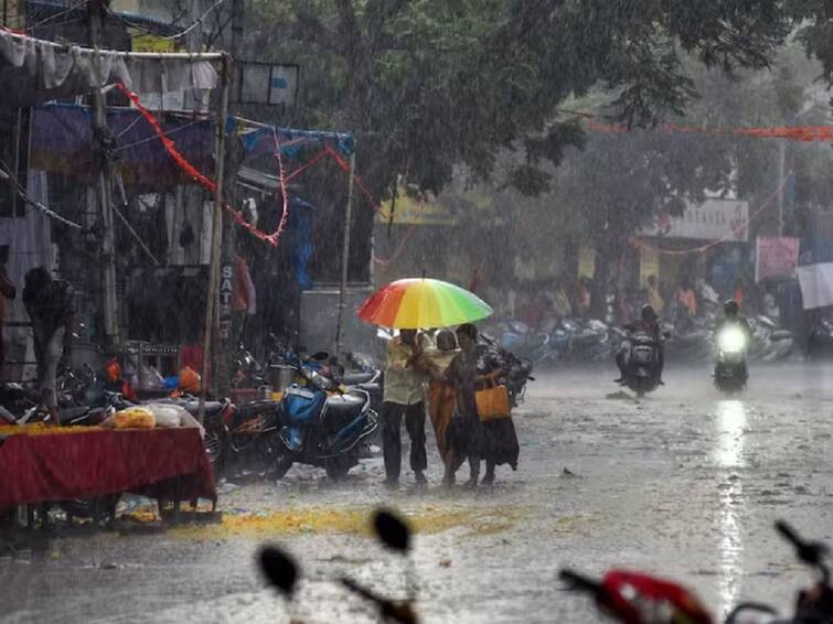 Heavy Rains in Hyderabad Full of Water in Hyderabad Roads Heavy Rain in Hyderabad: హైదరాబాద్ లో దంచికొట్టిన వాన - గంటకే రోడ్లన్నీ జలమయం, ఇబ్బందుల్లో వాహనదారులు