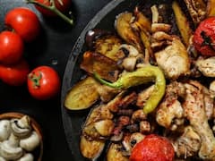 Roasted Vegetables: ओवन में इस खास तरीके से बनाएं सब्जी, बस 10 मिनट में बनकर हो जाएगा तैयार