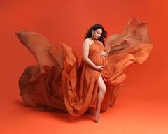 Swara Bhaskerએ કરાવ્યું ગ્લેમરસ ફોટોશૂટ, બેબી બંપ કર્યો ફ્લોન્ટ