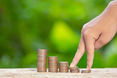 The Cash Value Component of Permanent Life Insurance An Asset Building Tool with HDFC Life Sanchay Par Advantage স্থায়ী জীবন বিমার নগদ মূল্যাংশ : HDFC Life-এর সঞ্চয় পার অ্যাডভান্টেজের একটি ধন-বৃদ্ধি পন্থা
