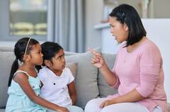 Parenting Tips : मुलांना सारखे रागवत असाल तर त्यांचे मानसिक आरोग्य बिघडू शकते, पाहा