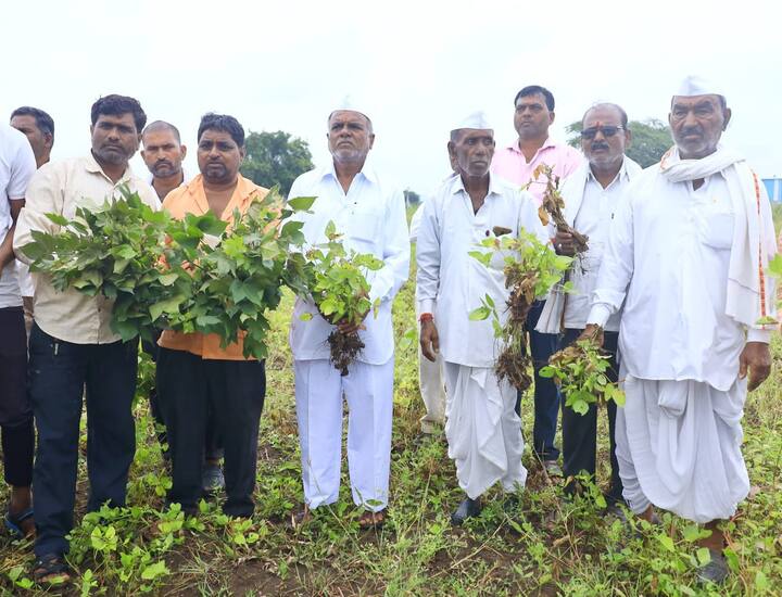 यावेळी आदित्य ठाकरेंनी झालेल्या नुकसानीची माहिती जाणून घेतली.