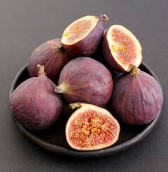 Health News: ਅੰਜੀਰ ਖਾਣ ਦੇ ਜ਼ਬਰਦਸਤ ਫਾਇਦੇ...ਪਾਚਨ ਤੋਂ ਲੈ ਕੇ ਕੋਲੈਸਟ੍ਰੋਲ ਦੇ ਪੱਧਰ ਨੂੰ ਘਟਾਉਣਾ ਤੱਕ ਕਰਦਾ ਮਦਦ